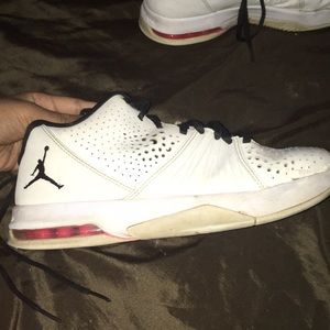 older version of jordan’s. (similar to jordan 5’s)